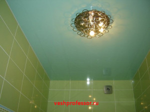 потолок в ванной 6